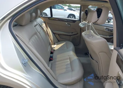 2010 Mercedes-Benz E 350 из США, поврежденный, VIN WDDHF5GB7AA049753